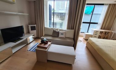 Condo en alquiler y en venta de 1 habitaciones en Khlong Toei, Bangkok