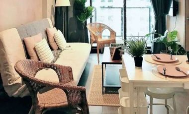 Wohnung zur Miete und zum Kauf mit 1 Zimmer in Watthana, Bangkok