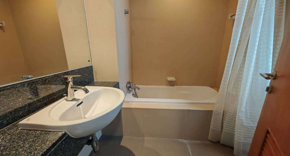 Condo en alquiler de 2 habitaciones en Watthana, Bangkok