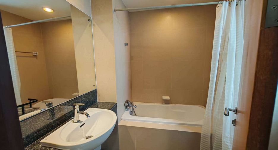 Condo en alquiler de 2 habitaciones en Watthana, Bangkok
