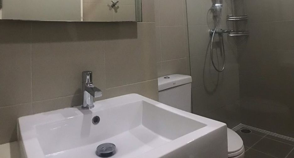ให้เช่า 2 ห้องนอน คอนโด ใน คลองสาน, กรุงเทพฯ