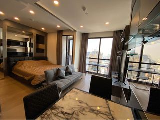 For rent 1 bed condo in Bang Rak, Bangkok