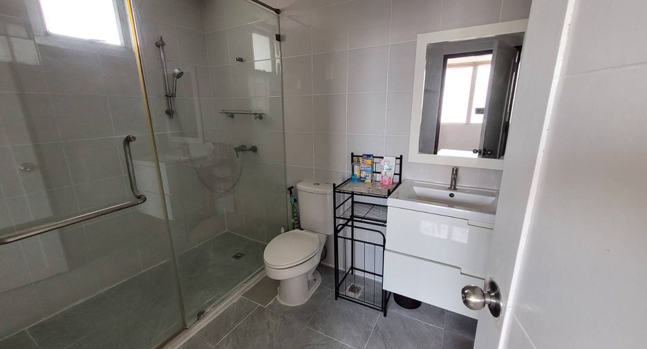 For rent 2 ベッドルーム condo in Khlong Toei, Bangkok