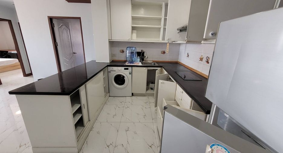 For rent 2 ベッドルーム condo in Khlong Toei, Bangkok