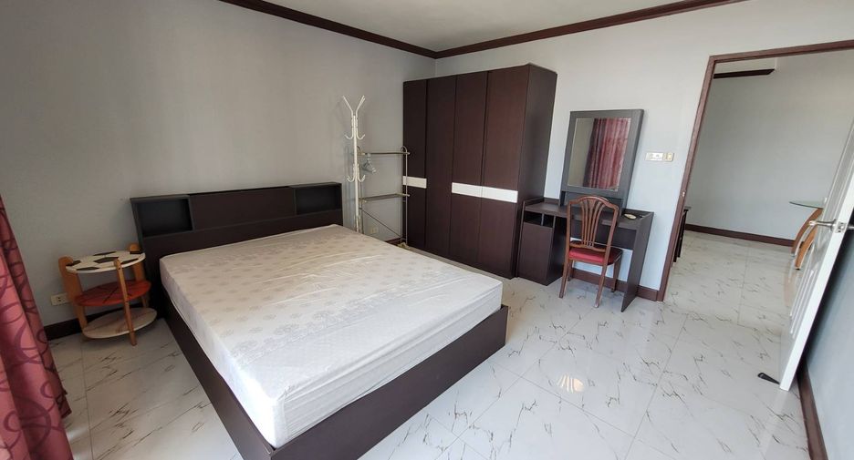 For rent 2 ベッドルーム condo in Khlong Toei, Bangkok