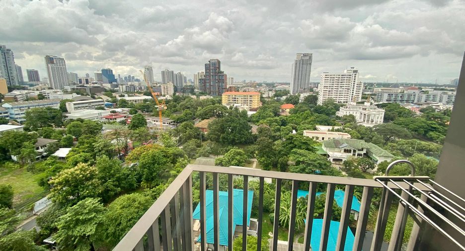 Condo en alquiler de 1 habitaciones en Khlong Toei, Bangkok