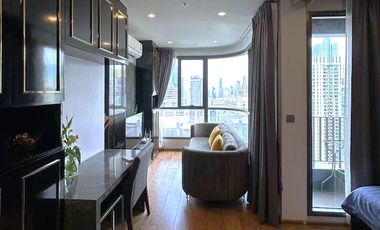 À louer et à vendre 1 chambre condo à Pathum Wan, Bangkok