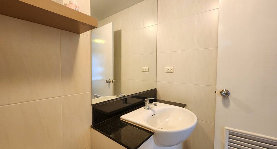Wohnung zur Miete mit 1 Zimmer in Watthana, Bangkok
