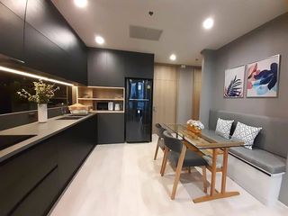 Wohnung zur Miete mit 2 Zimmer in Pathum Wan, Bangkok