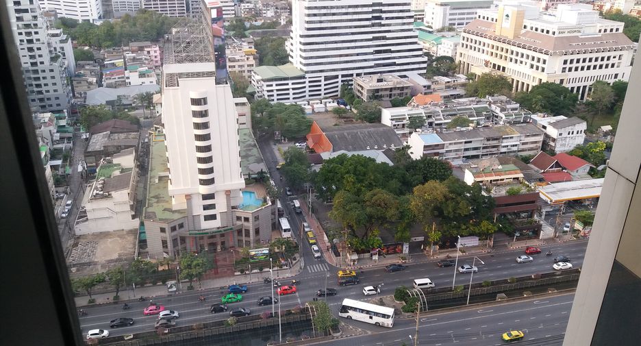 For rent 2 bedrooms condo in Sathon, Bangkok