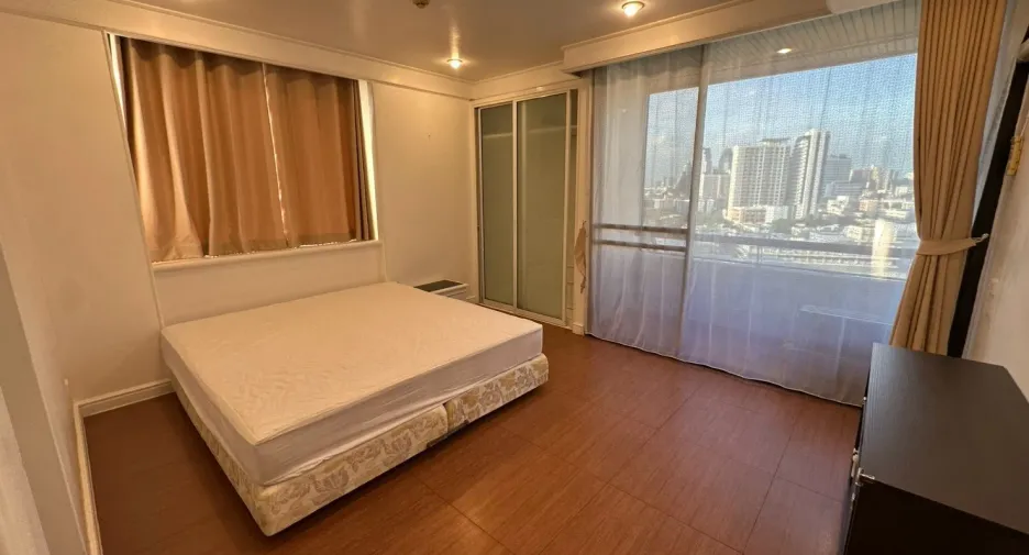 出租 3 卧室 公寓式住宅 在 Phaya Thai, 曼谷