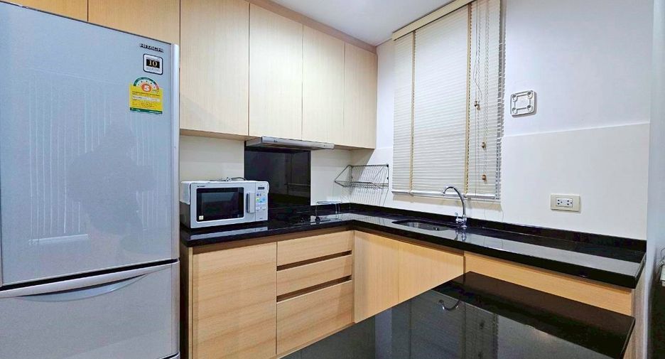 For rent 1 bed condo in Watthana, Bangkok