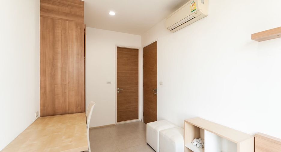 Wohnung zur Miete mit 2 Zimmer in Phra Khanong, Bangkok