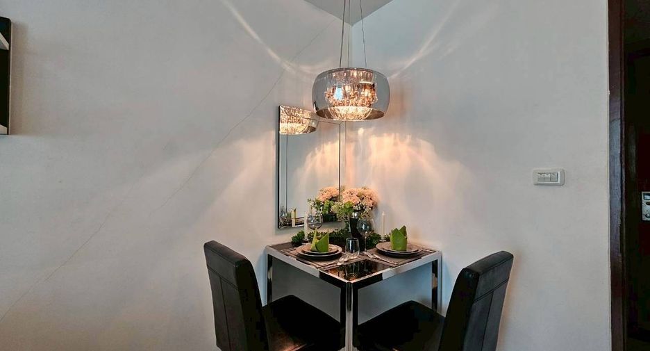 For rent 1 bed condo in Watthana, Bangkok