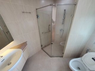 Аренда 3 спальни кондо в Кхлонг Тоеи, Бангкок