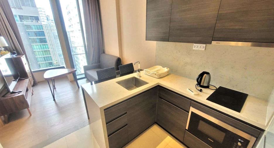 For rent 1 bed condo in Watthana, Bangkok