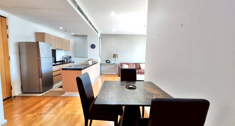 For rent 3 bedrooms condo in Watthana, Bangkok