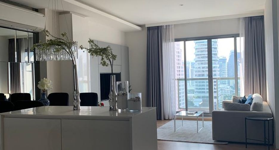 For rent and for sale 2 bedrooms condo in Watthana, Bangkok