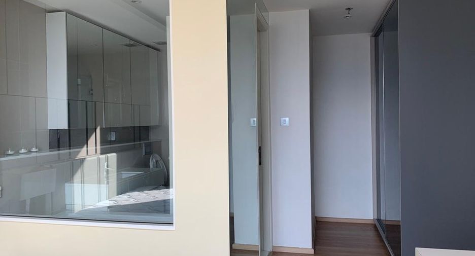 For rent and for sale 2 bedrooms condo in Watthana, Bangkok