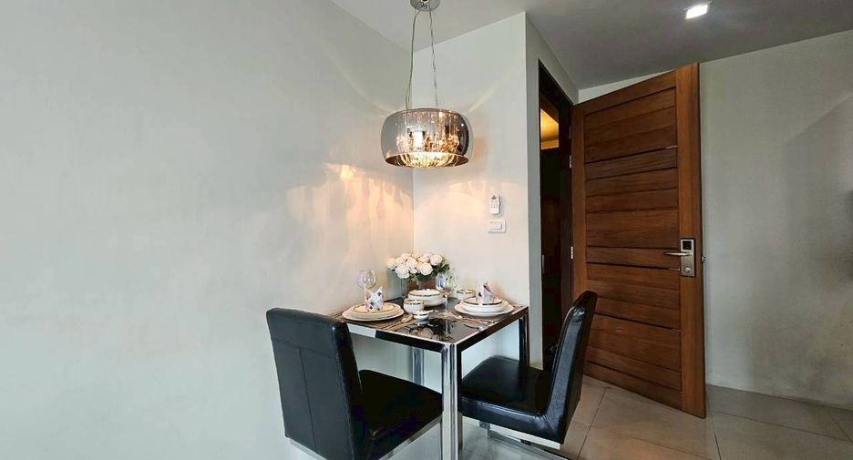 À louer 1 chambre condo à Watthana, Bangkok