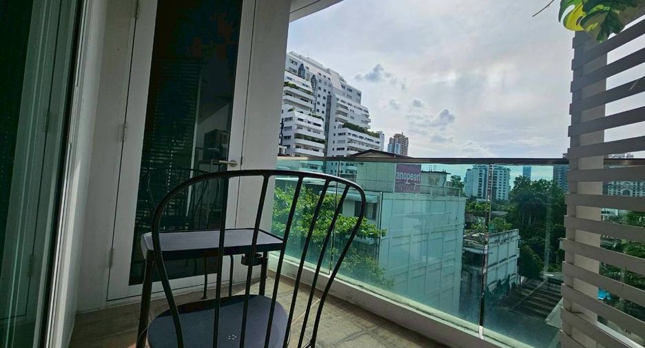À louer 1 chambre condo à Watthana, Bangkok