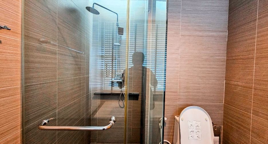 For rent and for sale 2 bedrooms condo in Khlong Toei, Bangkok