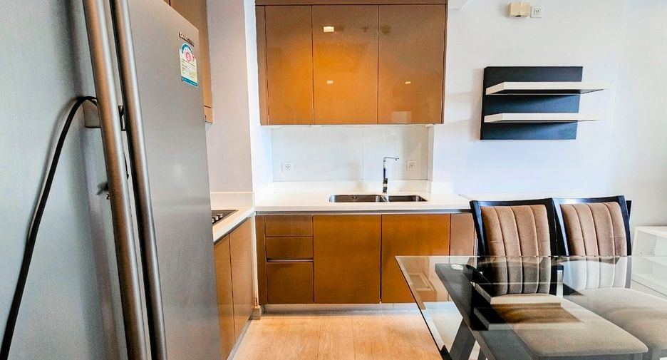 For rent and for sale 2 bedrooms condo in Khlong Toei, Bangkok
