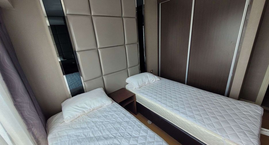 Condo en alquiler de 2 habitaciones en Khlong Toei, Bangkok