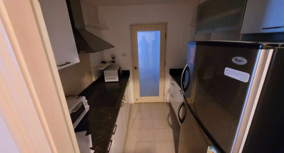 Wohnung zur Miete mit 2 Zimmer in Khlong Toei, Bangkok