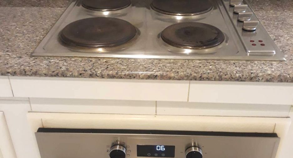 For rent 3 bedrooms condo in Watthana, Bangkok