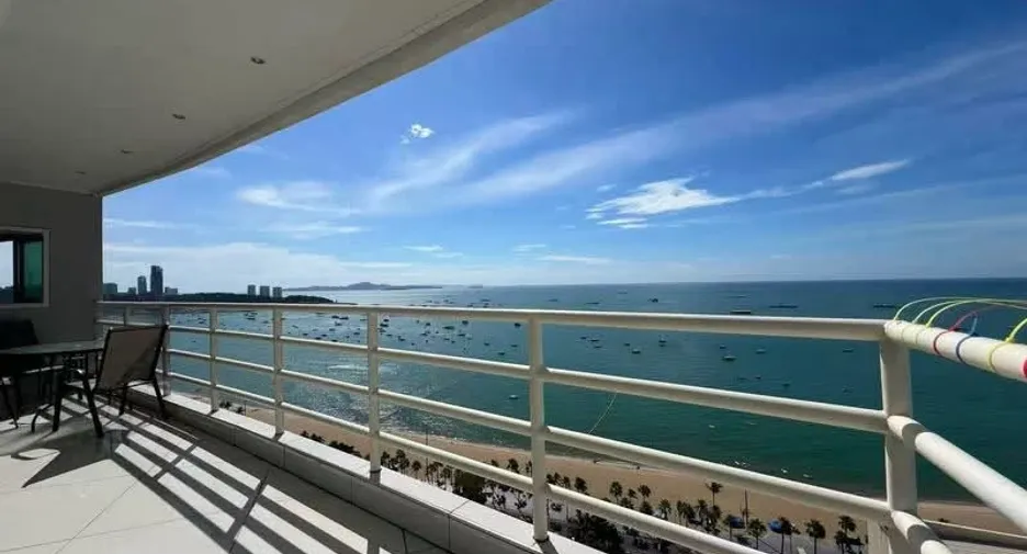 For sale 2 bedrooms condo in Bang Lamung, Chonburi