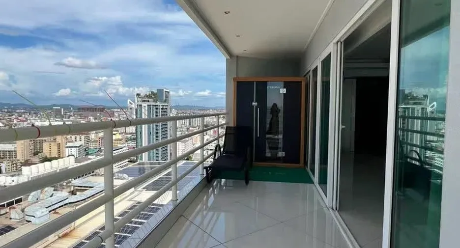 For sale 2 bedrooms condo in Bang Lamung, Chonburi