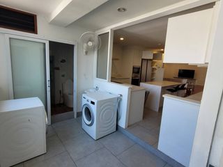 Аренда 4 спальни кондо в Щаттхана, Бангкок