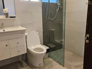 For rent 4 bedrooms villa in Bang Lamung, Chonburi