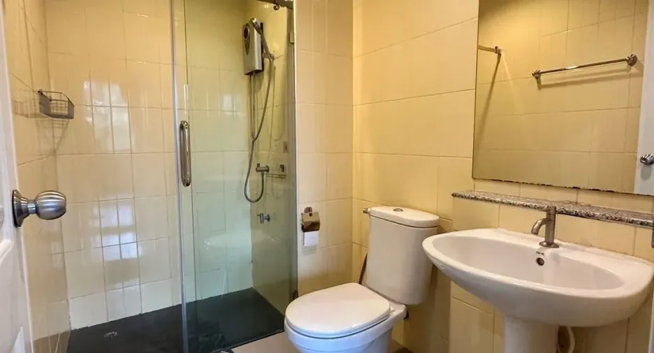 Reihenhaus zur Miete und zum Kauf mit 3 Zimmer in Mueang Nonthaburi, Nonthaburi
