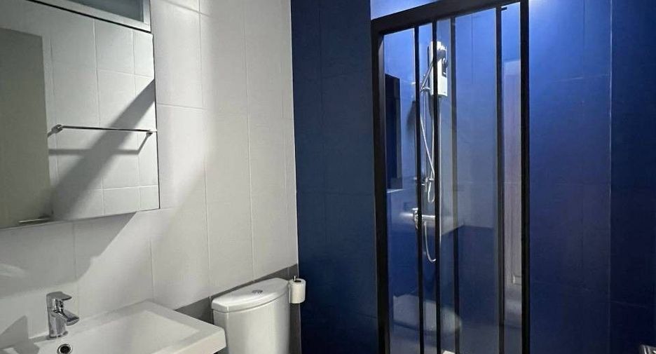 À vendre 1 chambre condo à Watthana, Bangkok