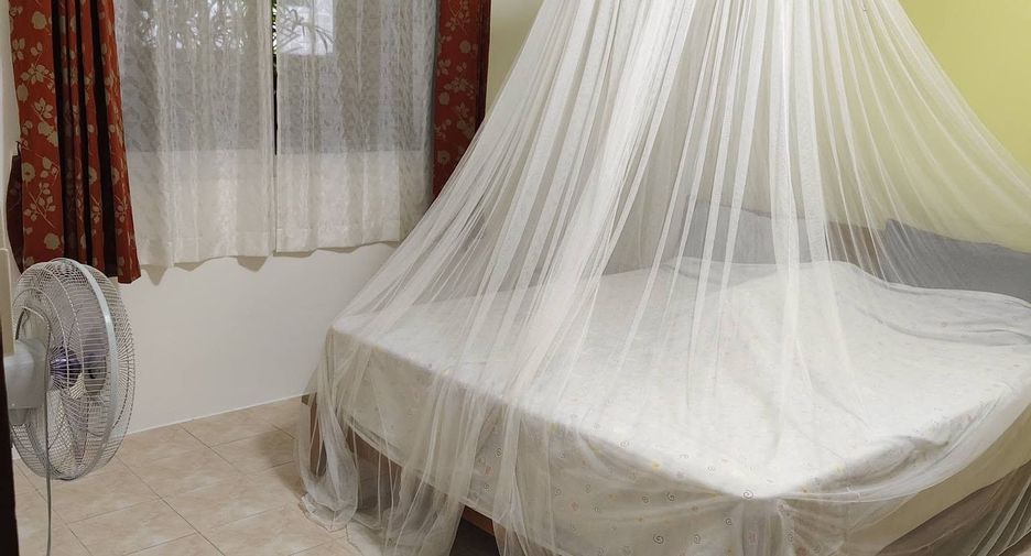 For sale 4 bedrooms house in Bang Lamung, Chonburi