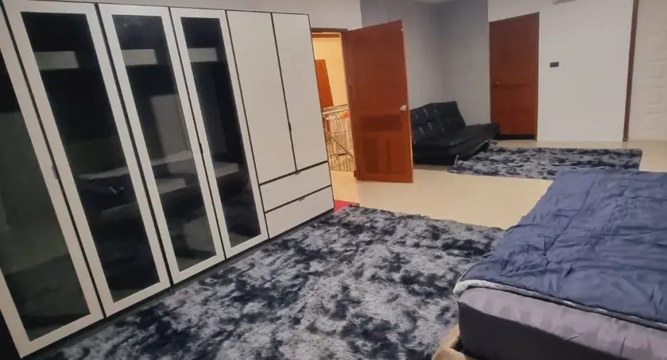 For sale 4 bedrooms house in Mueang Phuket, Phuket