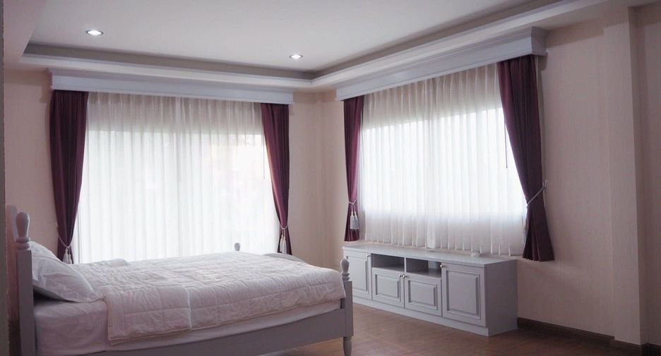 For sale and for rent 6 bedrooms villa in San Sai, Chiang Mai