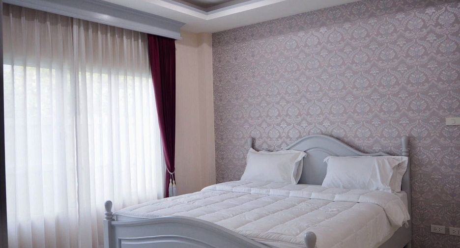 For sale and for rent 6 bedrooms villa in San Sai, Chiang Mai