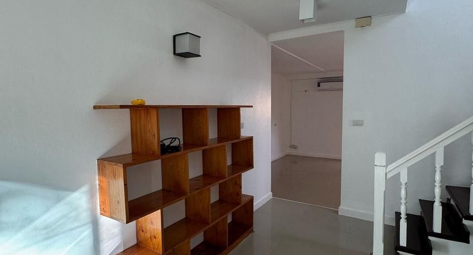 For sale 4 bedrooms house in Mueang Phuket, Phuket