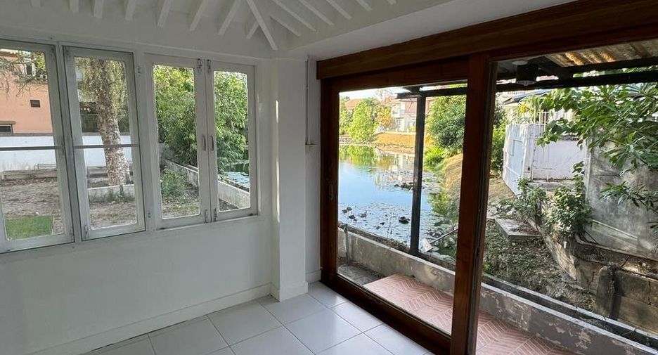 For sale 4 bedrooms house in Mueang Phuket, Phuket