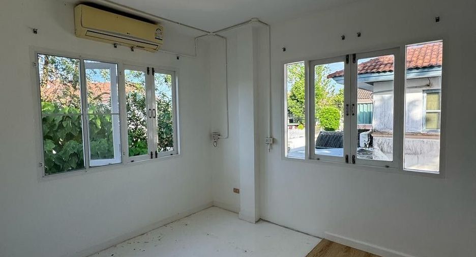 For sale 4 bedrooms house in Mueang Phuket, Phuket