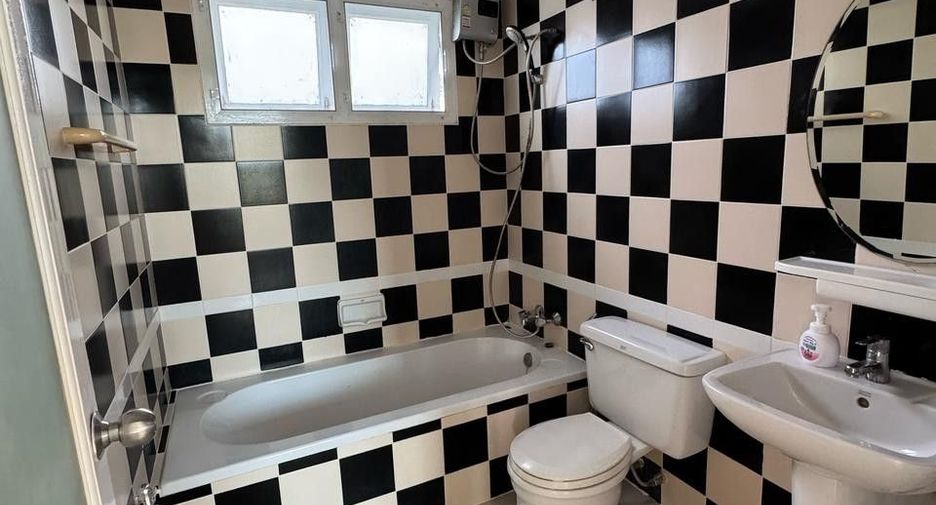 For sale 4 bedrooms house in Mueang Phuket, Phuket