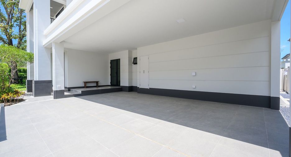 For rent 3 bedrooms house in Mueang Phuket, Phuket