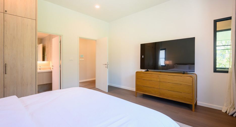 For rent 3 bedrooms house in Mueang Phuket, Phuket