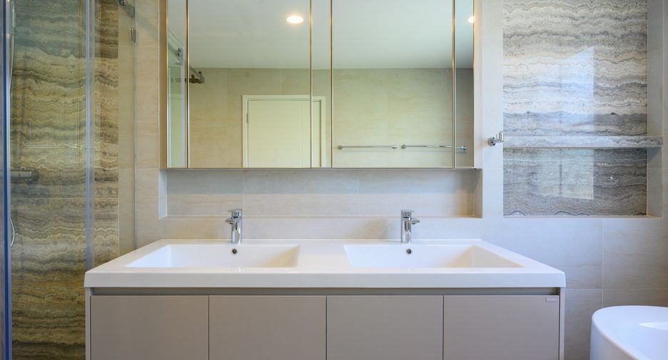 For rent 3 bedrooms house in Mueang Phuket, Phuket