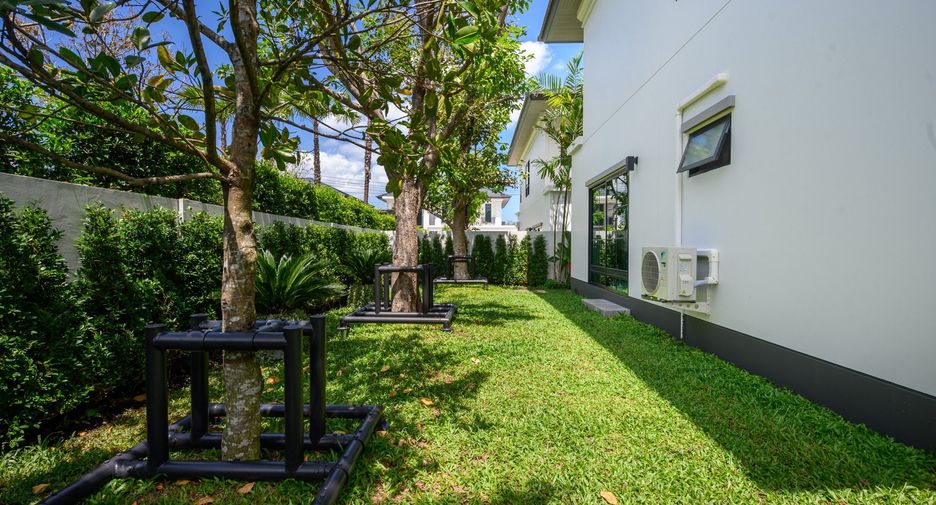For rent 3 bedrooms house in Mueang Phuket, Phuket