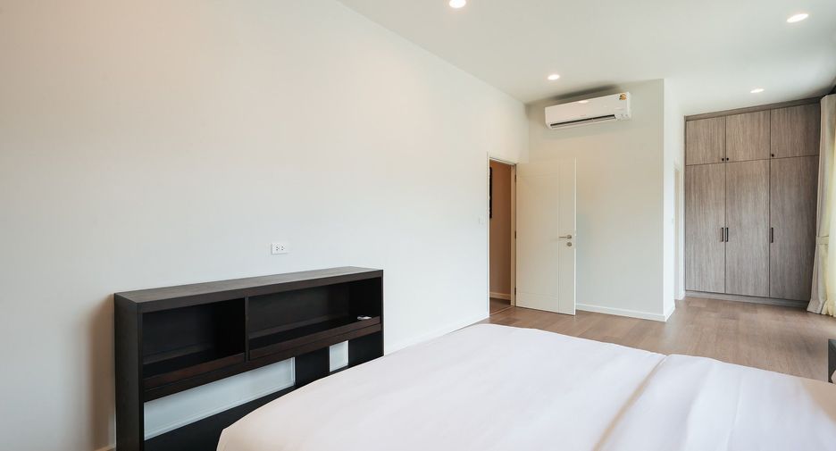 For rent 3 bedrooms house in Mueang Phuket, Phuket