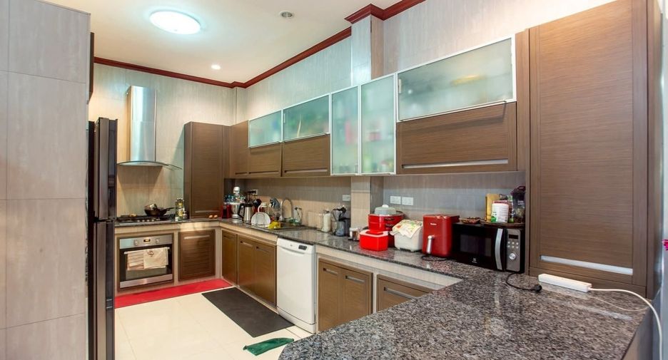Casa en venta de 4 habitaciones en Hua Hin, Prachuap Khiri Khan
